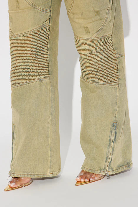 Moto Jean